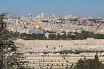 Jerusalem ljymelt nhtyn. Keskell Kalliomoskeijan kultainen kupoli.