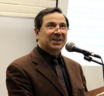 Herman Blomerus kertoi, mit Raamattu opettaa meille huolien ja murheiden jttmiest Jumalalle